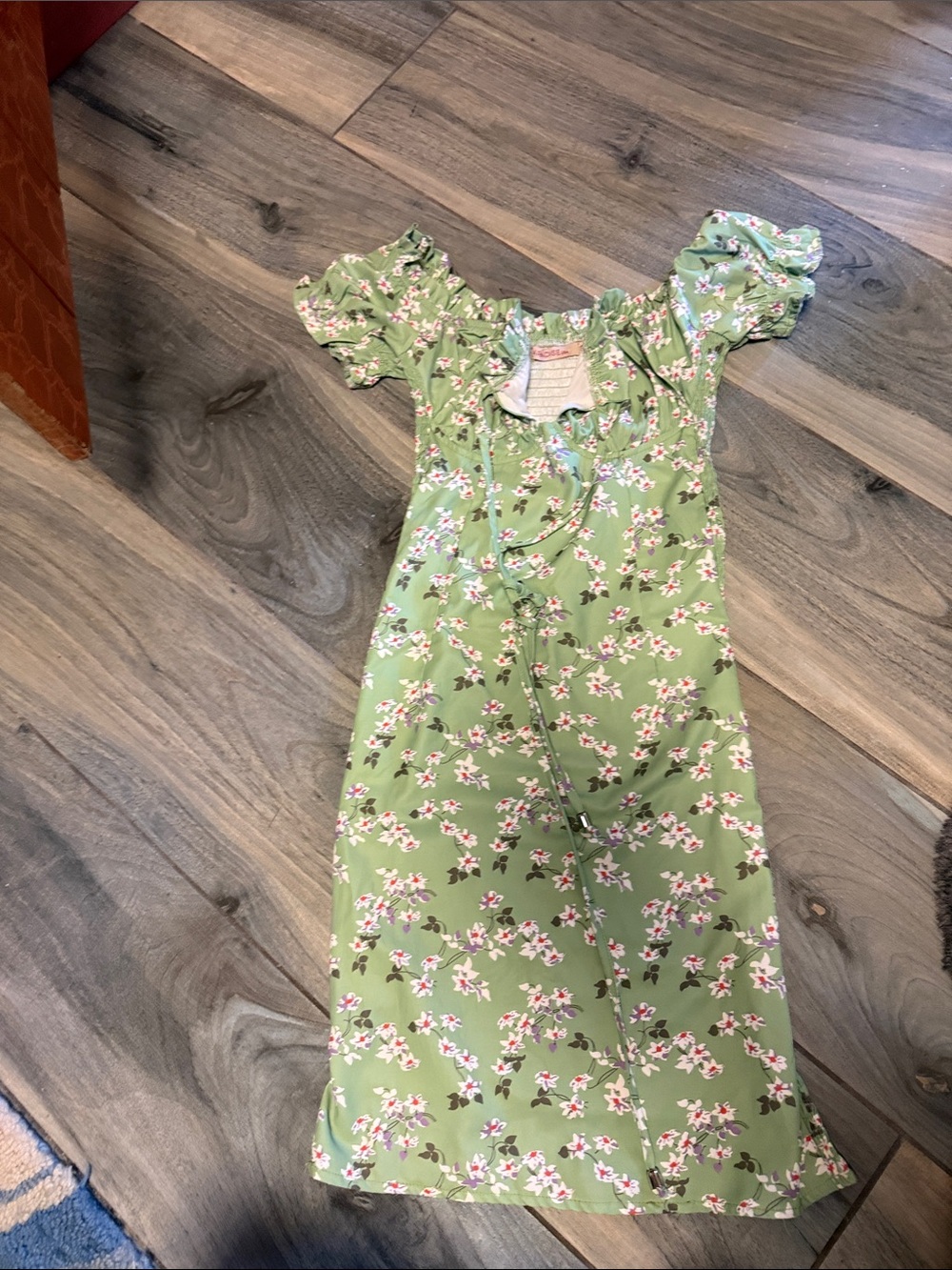 Super cute Fitted Dress by Paradise Sz sm
